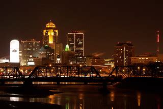 Des Moines after Dark | Pat Hawks | Flickr