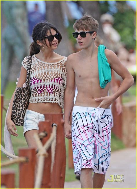 Selena Gomez & Justin Bieber: PDA Pair! - Selena Gomez Photo (22377470 ...