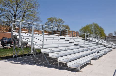 10 Row Bleachers Gallery - Bleacher Guys