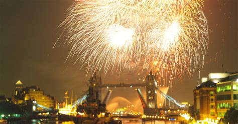 Bonfire Night In London: Best Places To Watch The Fireworks | HuffPost UK