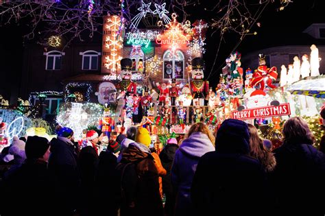 Silver lanes aglow: Dyker Heights Christmas Lights dazzle southern ...