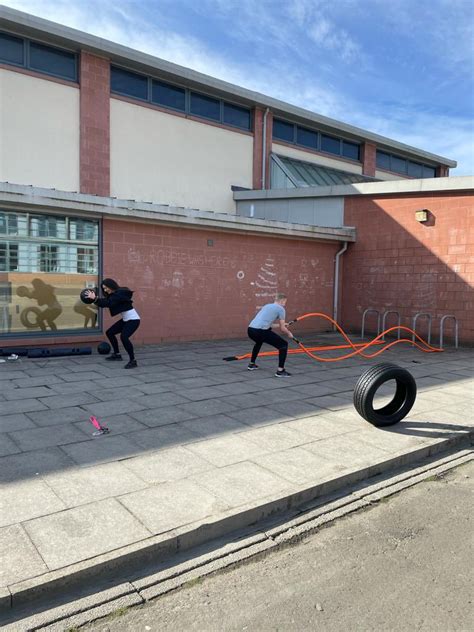 Shawlands Academy PE on Twitter: "Staff training in our brand new Outdoor Gym. We are ready to ...