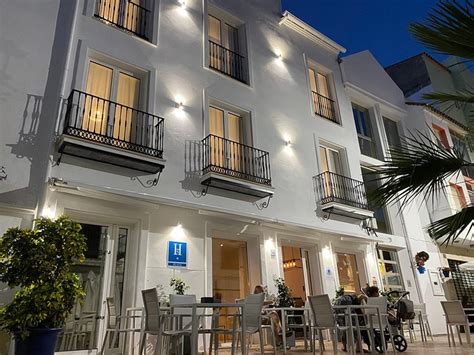 THE OLD TOWN BOUTIQUE HOTEL - ADULTS ONLY (Estepona) - B&B Reviews ...