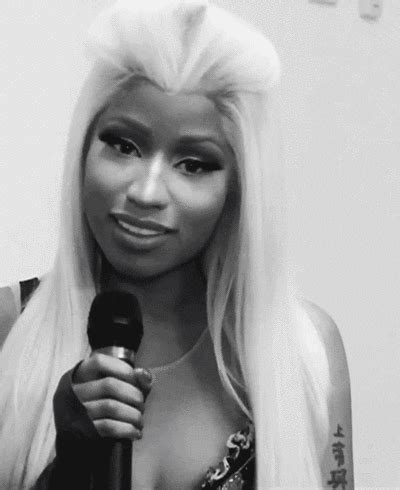 Nicki Minaj Smile GIF - Find & Share on GIPHY