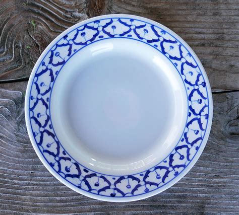 Thai Ceramic, dinner plate 9.5" - ImportFood