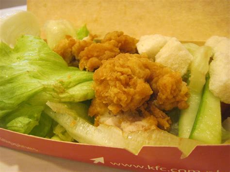 Davao Food: One Plate At a Time: KFC Chicken Salad with Asian Dressing