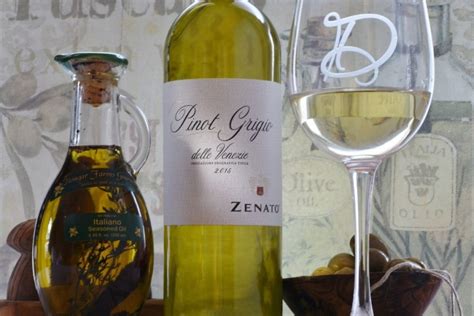 10 Best Italian Pinot Grigio Brands - Pinot Grigio Wines in Italy