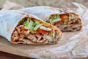 Chicken Shawarma Calories and Nutrition (100g)