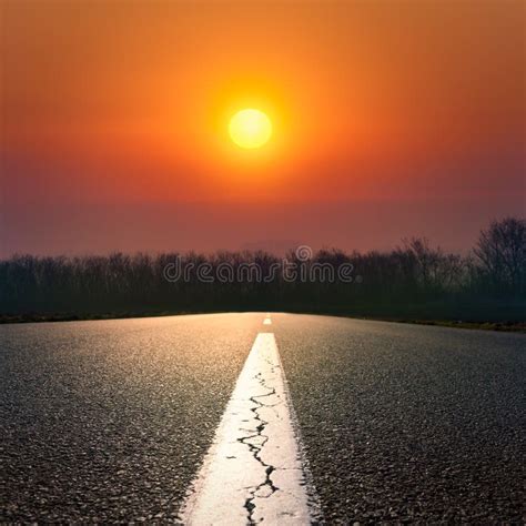 Driving on an Empty Road at Sunset Stock Image - Image of autumn, distant: 44694325