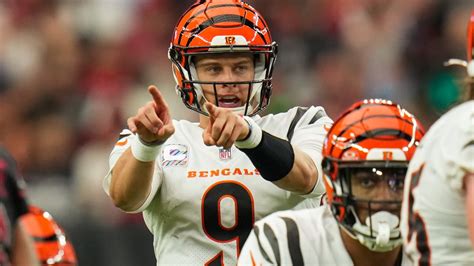 Bengals QB Joe Burrow Getting Better After Calf Strain, Receiver Tee ...