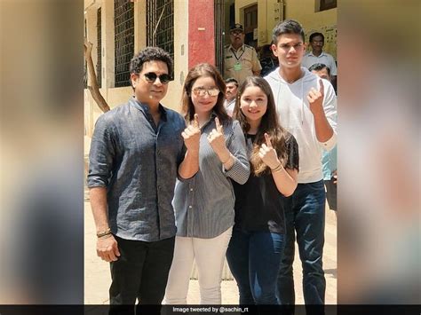 Lok Sabha Elections 2019: Sachin Tendulkar's Family, With Two First ...