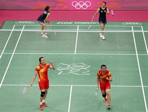 China wins women's badminton doubles gold