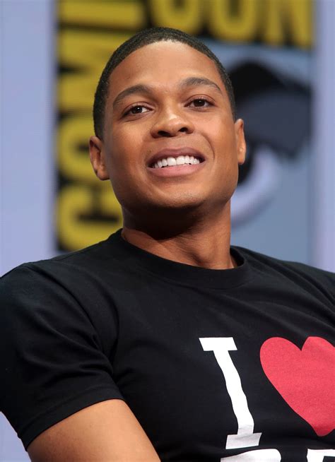 Ray Fisher (actor) - Wikipedia