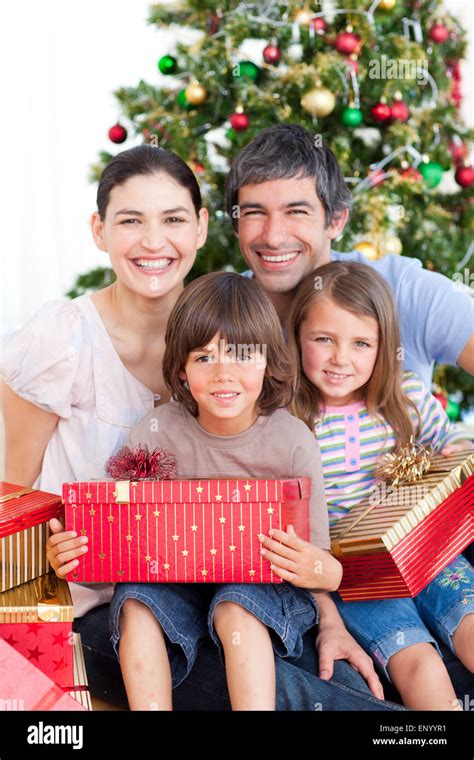 Family Christmas portrait Stock Photo - Alamy