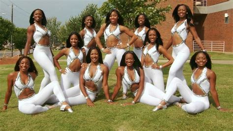 Black America Majorette Dance Uniforms, Majorette Outfits, Cheer Dance, Dance Teams, Dancing ...