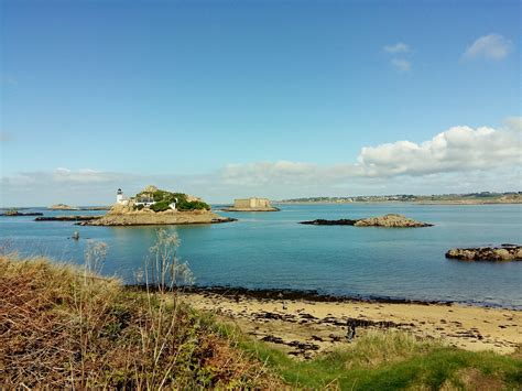 Découvrir la Baie de Morlaix - Chambres d'hôtes Morlaix, Manoir de Ker-Huella