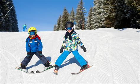 Kids' Ski Lessons: Finding Age-appropriate Lessons