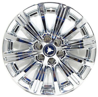 (1) NEW OEM 2017-2021 CADILLAC XT5 18" CHROME WHEEL LINER / 402X | eBay