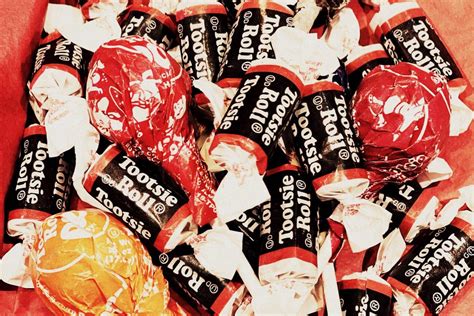 The history of Tootsie Rolls, once America's favorite candy (and ...