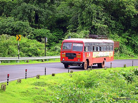 Ratnagiri-Khed...old beauty D7101 cruising on nh66 | Flickr