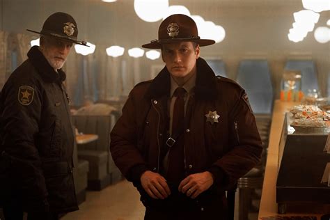 Fargo Season 2: Noah Hawley on Keeping it Coen-esque | Collider