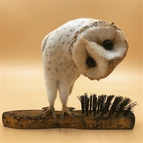 Needle Felt Artist Brings Old Brushes Back To Life By Adding Cute Felted Animals | DeMilked