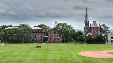 Wesleyan University joins other schools in nixing legacy admissions ...