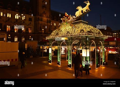 Hamburg Christmas Market Stock Photo - Alamy