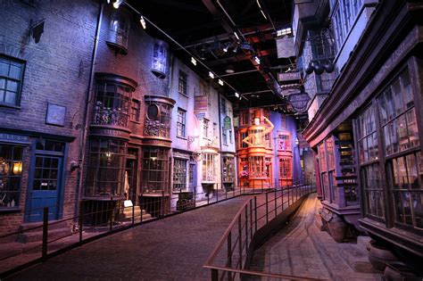 Tutustu 70+ imagen warner bros studio tour harry potter london tickets ...