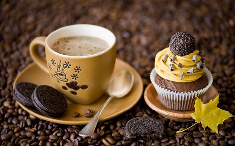 Delicious coffee and sweet dessert with Oreo biscuits