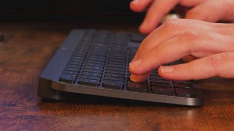 Logitech MX Keys S Review: I found Magic Keyboard!