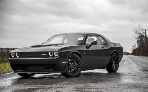 Dodge Challenger Hellcat Specs and 4k UHD Car Wallpaper