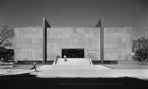 AD Classics: Munson-Williams-Proctor Arts Institute / Philip Johnson | ArchDaily