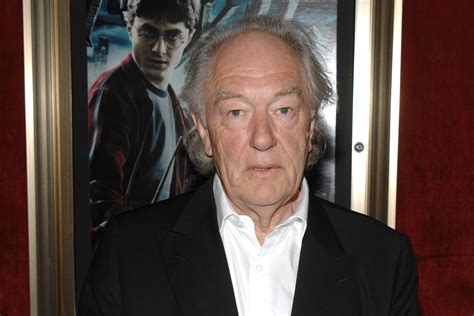 Michael Gambon, actor who played Dumbledore in 6 'Harry Potter' movies, dies at age 82 - TrendRadars