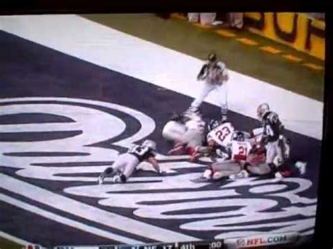 Tom Bradys Failed Hail Mary Super Bowl XLVI - YouTube