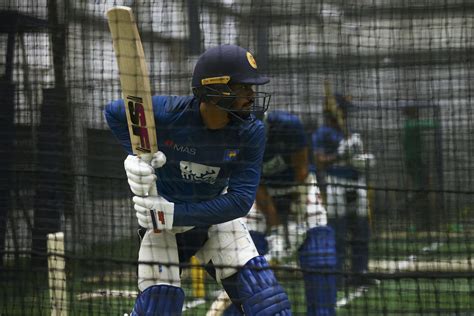 Dhananjaya de Silva practising in the nets | ESPNcricinfo.com