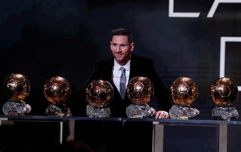 Ballon d'Or: Lionel Messi wins record-breaking sixth prize - Yahoo Sports