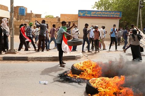 Sudan protesters demand gov’t step down over economic reforms ...