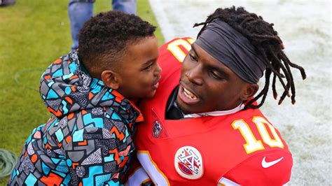 Chiefs' Tyreek Hill 'categorically denies' hurting son in letter to NFL