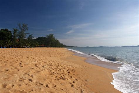 Malaysia Beach: Cherating Beach