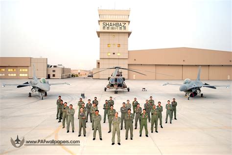 Shahbaz Air Base PAF squadrons | Officers of the No.39th Win… | Flickr