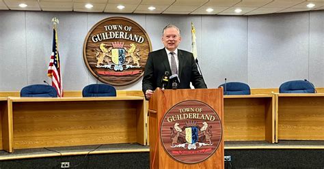 Guilderland Town Supervisor Peter Barber delivers State of the Town ...