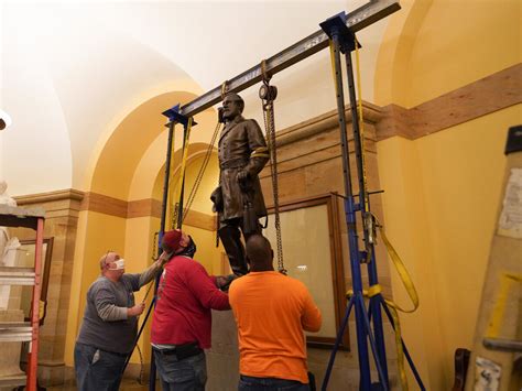 Robert E. Lee Statue Removed From U.S. Capitol : NPR