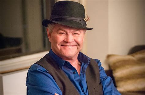 Micky Dolenz sings the songs of Monkees bandmate Michael Nesmith in ...