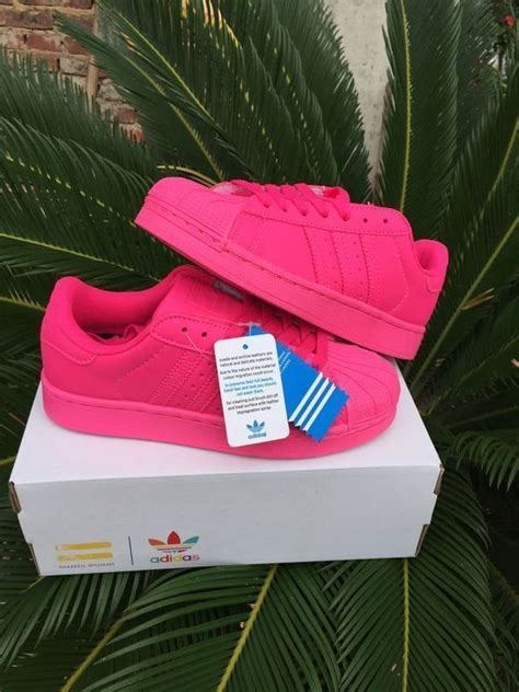 Pin by Unique Shoes on sneakers | Chic sneakers, Adidas superstar pink, Shoes