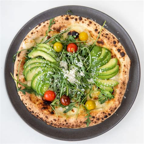 Avocado Pizza | puredeli.is