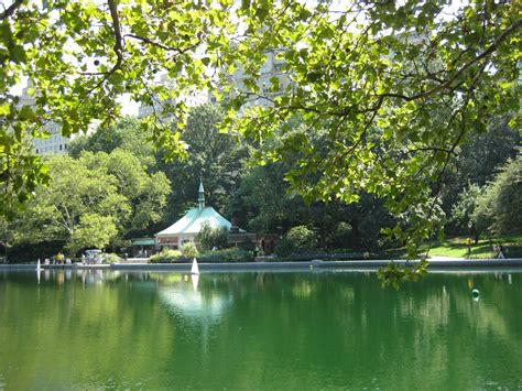 Photo entry: Central Park Boathouse