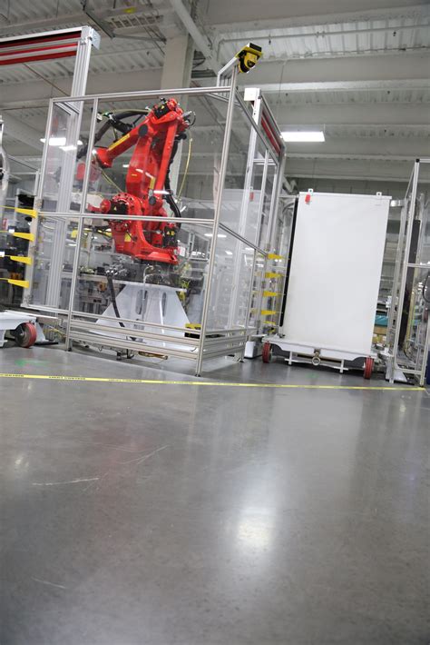 Tesla Gigafactory tour, remarks by Elon Musk and JB Straubel, and more ...