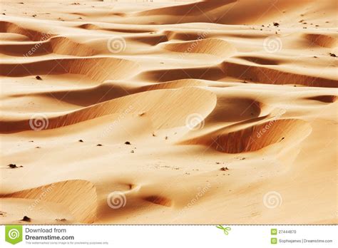 Rolling Sand Dunes of the Arabian Desert Stock Photo - Image of ...