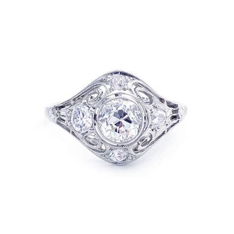 Vintage Diamond Ring(.85CT Center) in Platinum | New York Jewelers Chicago